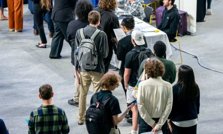 U.S. gained 130,000 jobs last month, but labor market growth stalled in 2025