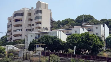 US orders non-emergency personnel to leave Beirut embassy amid tensions
