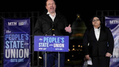 WATCH LIVE: Democratic lawmakers join 'People's State of the Union' rally during Trump's address
