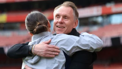 WSL: Man City boss 'not worried' about title gap, Arsenal's Slegers wants calm heads