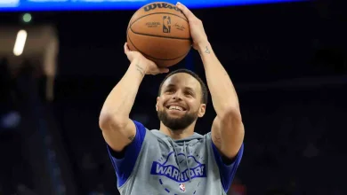 Warriors' Stephen Curry to sit out All-Star Game with knee injury