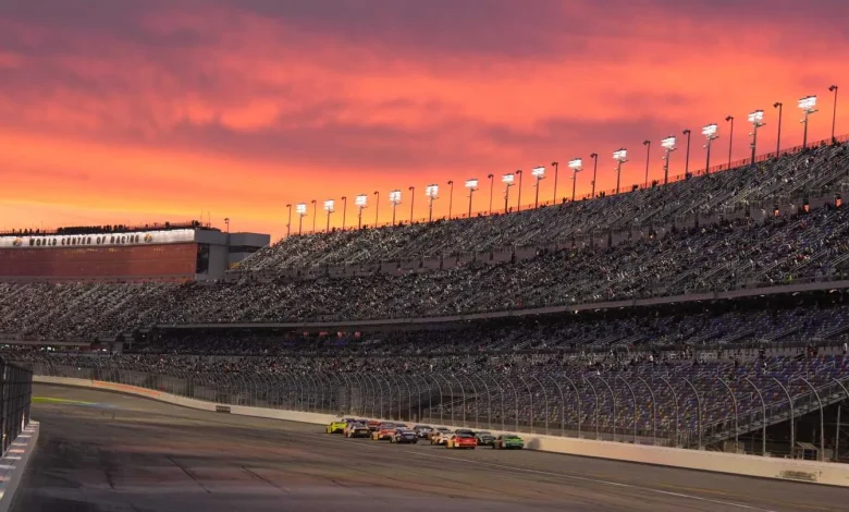 What time is the Daytona 500 on today? Weather forecast for NASCAR's Great American Race