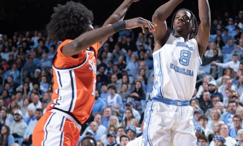 Wilson out with fracture in left hand