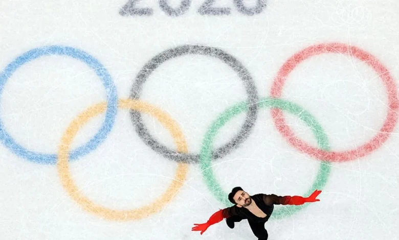 Winter Olympics 2026 men's figure skating live updates: Ilia Malinin chases gold medal in free skate final