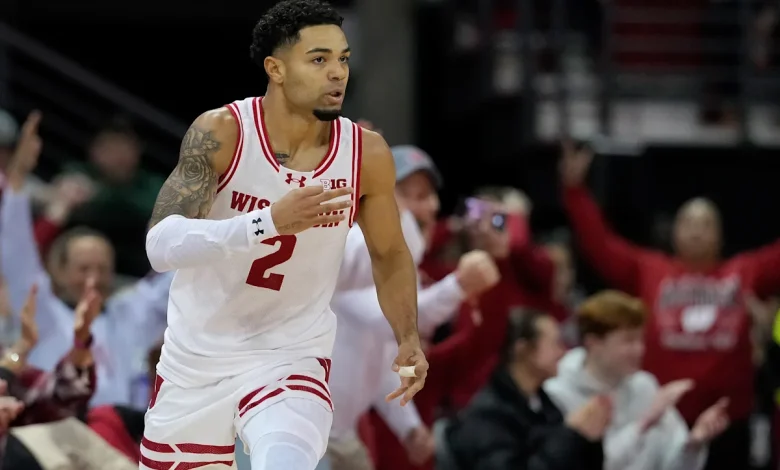 Wisconsin sinks 15 3s, tallies third top-10 win of the season with beatdown of No. 10 Michigan State