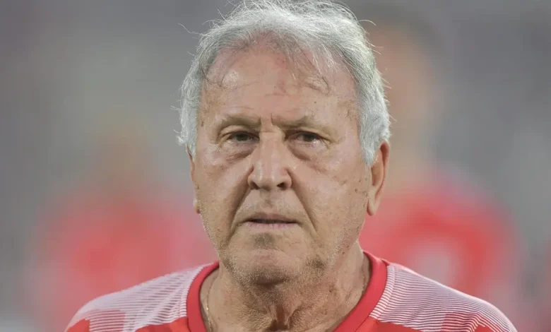 Zico, ídolo do Flamengo, negocia com emissora para a Copa do Mundo