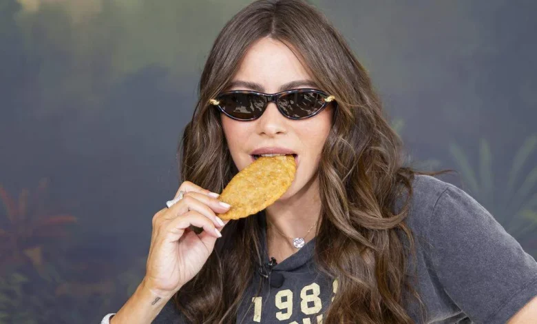 ‘Miami nights’: Sofia Vergara paints the town with la familia