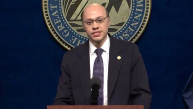 ‘SNL’ Star Pete Davidson Returns to Brutally Roast Moron ICE Agents