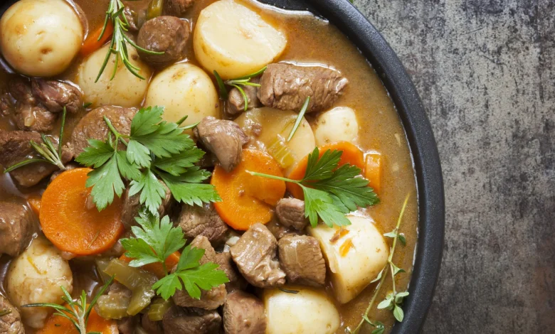 10 Irish Foods And Drinks To Get You In The St. Patrick's Day Spirit