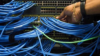 CRTC to eliminate fees when cancelling or switching cellphone and internet plans