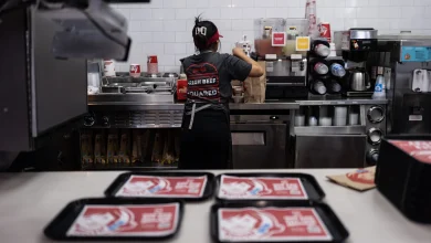 $20 fast food wage upped prices, automation but cut jobs