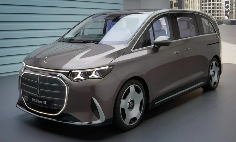 2027 Mercedes-Benz VLE Finally Brings The Luxury Van To America With 31-Inch Rear Screen, Remote-Control Seats