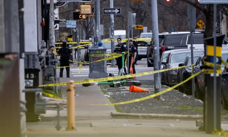 3 dead, 14 hospitalized in shooting on Sixth Street; suspect killed by Austin police