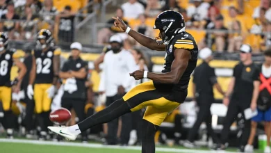 49ers agree to terms with P Corliss Waitman