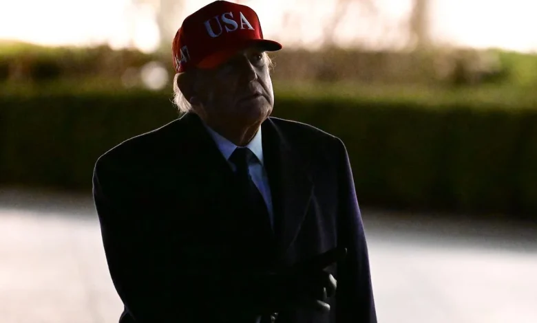 A Directionless War Meets a Constitutional Crisis