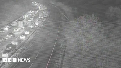 A14 in Suffolk partially shut after two lorries crash