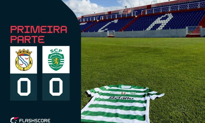 AO VIVO: André Gomes afasta cruzamento perigoso de Pote (3')