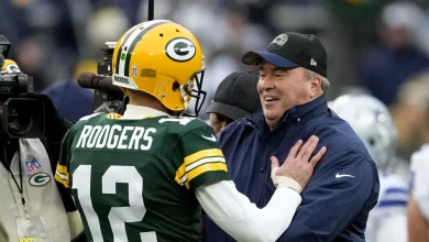 Aaron Rodgers praises Mike McCarthy but doesn't say if he'll play this year