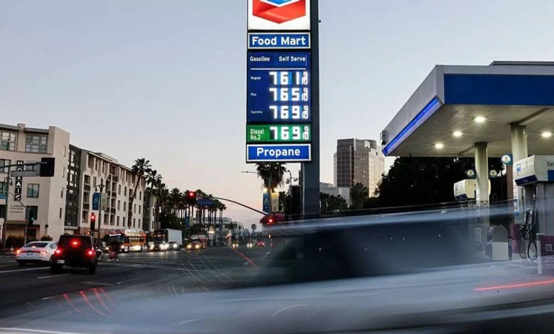 'Absolutely Massive' Price Shocks Coming as Trump's Iran War Drives Up Gas, Diesel Prices
