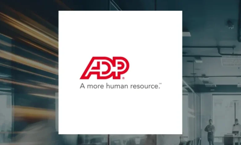 Adp Ownership Shakeup: Three Institutional Moves That Reveal Investor Sentiment