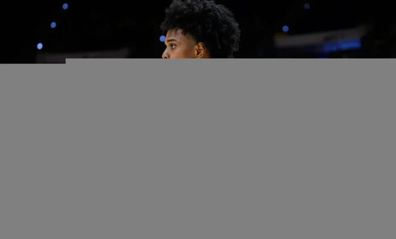 Alabama basketball star Aden Holloway arrested on drug charge