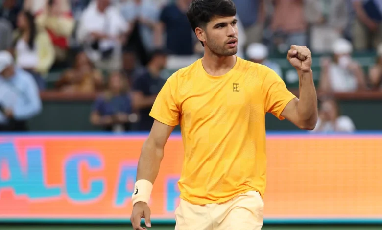 Alcaraz sigue intratable en Indian Wells, Djokovic suda y Fonseca remonta