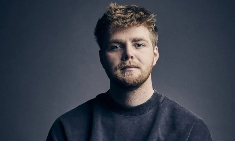 Alex Warren wspomina swój występ na Grammy: „Coś było poważnie nie tak”