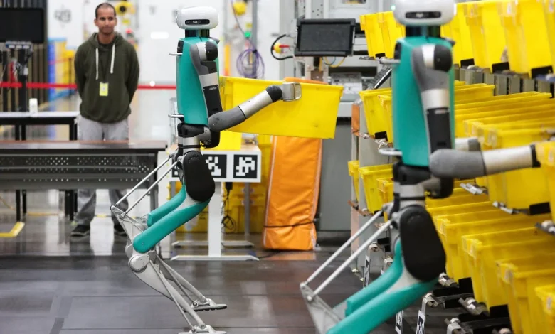 Amazon Staffers Learning Hard Lesson as Company Cuts Robotics Jobs