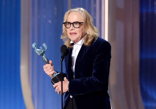 Amy Madigan wins SAG Actor Award for ‘Weapons’ — but is she really the Oscar frontrunner?