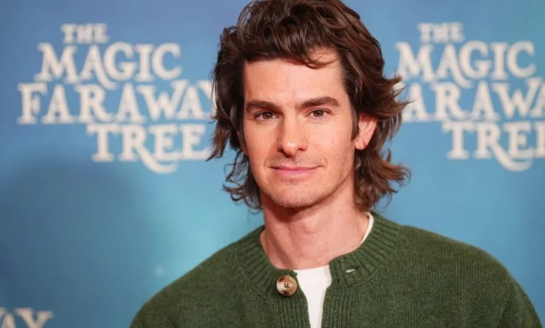 Andrew Garfield Says Watching 'Harry Potter' Is "Controversial"