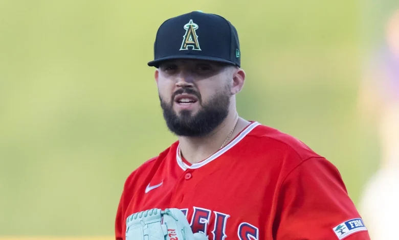 Angels might be delaying inevitable with Alek Manoah at this point