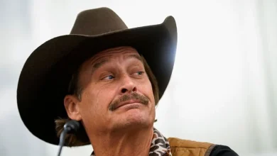 Army probing video of Apache helicopters at Kid Rock’s home