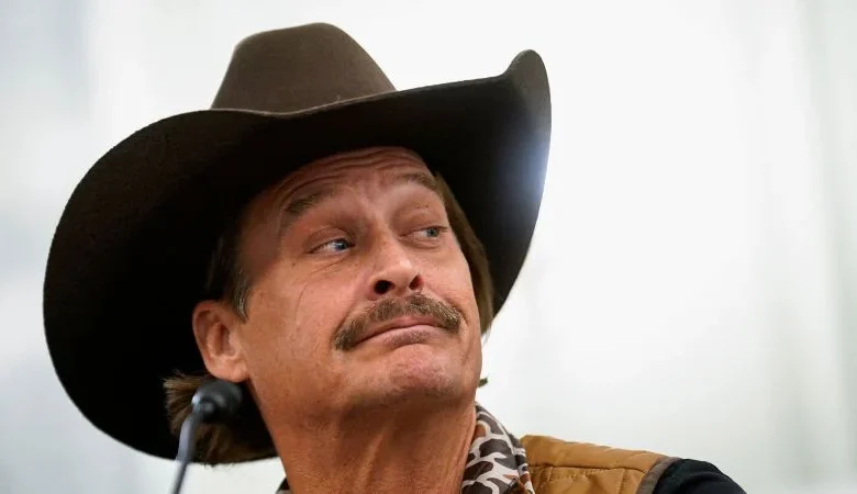 Army probing video of Apache helicopters at Kid Rock’s home