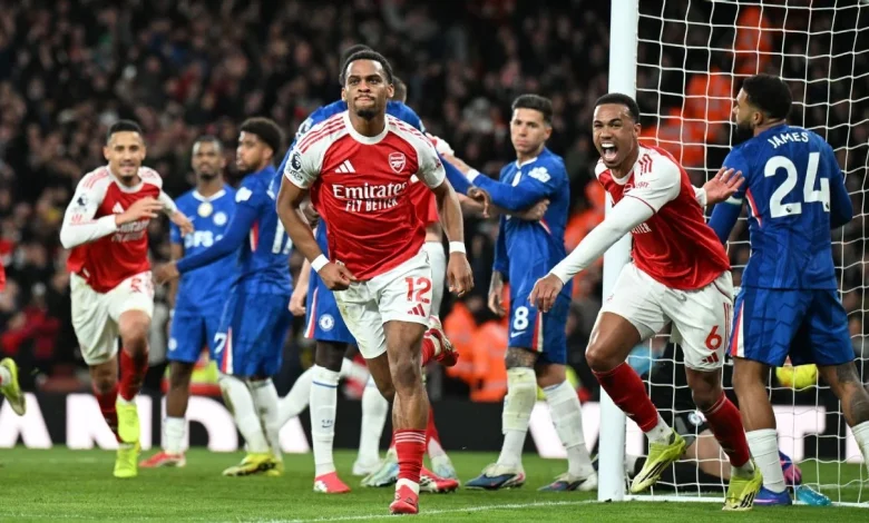 Arsenal win ugly vs. Chelsea; Bayern close in on Bundesliga title; more