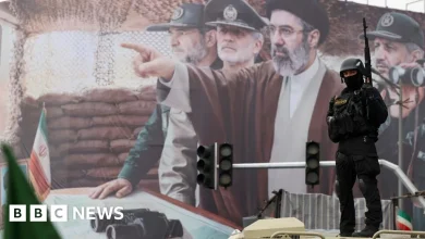 As Iran regime change hopes fade, Netanyahu faces political test