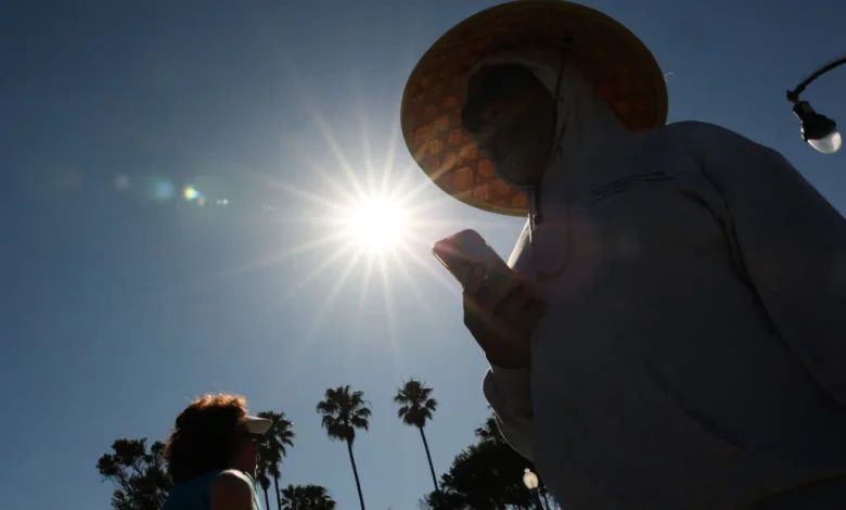 As Storms Pummel Hawaii, the Western U.S. Continues to Bake Amid Record-Breaking Heat Wave