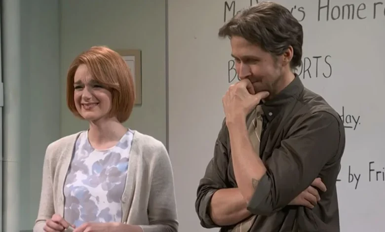 Ashley Padilla, Ryan Gosling Are Partners In Crime Breaking On 'SNL'