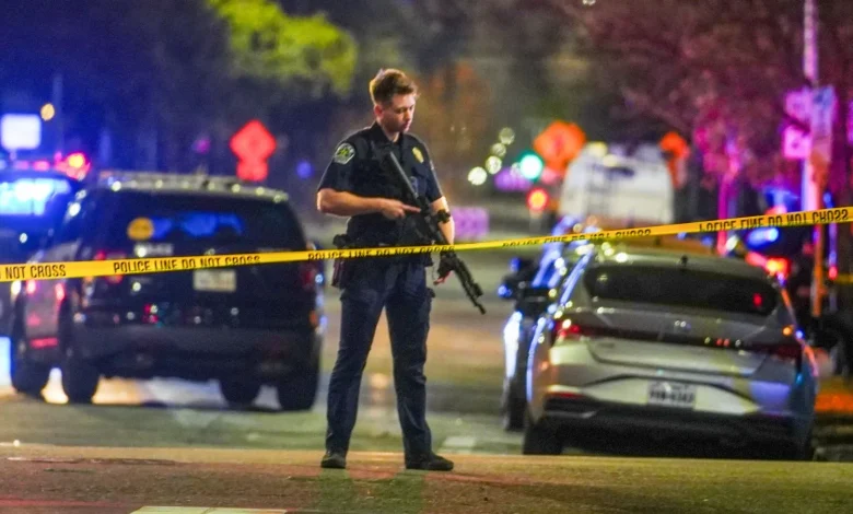 At least three killed and 14 injured in Texas bar shooting with 'potential' terror link