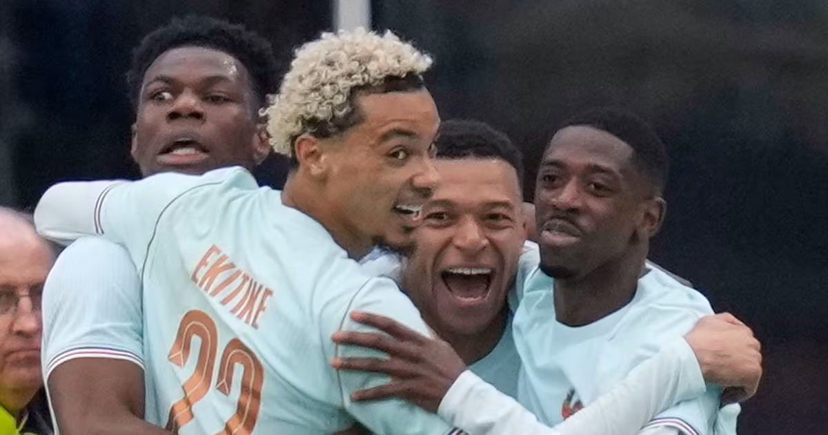 Aucune faiblesse au genou gauche pour Kylian Mbappé