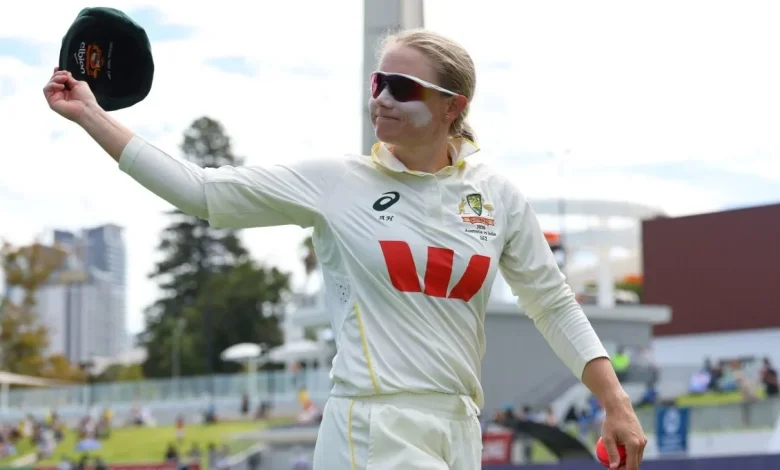 Australia give Healy fitting farewell with ten-wicket demolition of India