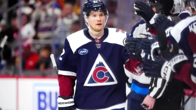 Avalanche’s Artturi Lehkonen leaves game against Kings with upper-body injury
