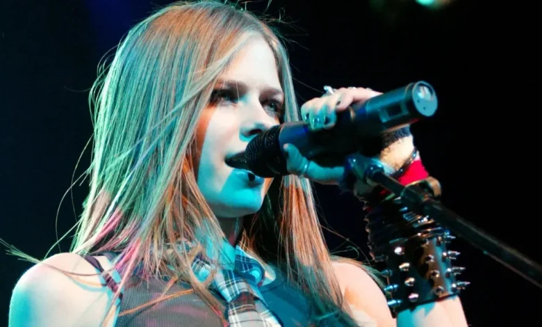Avril Lavigne Breaks Down the Homemade Aesthetic That Became Synonymous With Her Early 2000s Music