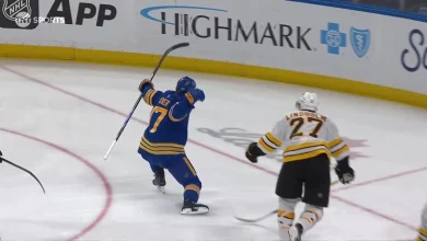 BOS@BUF: Zucker scores PPG against Joonas Korpisalo