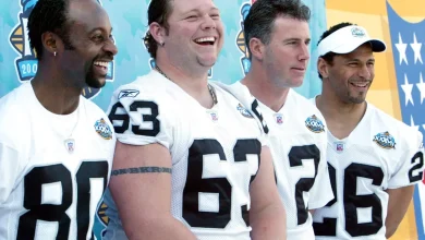 Barret Robbins, Raiders center who disappeared before Super Bowl, dies