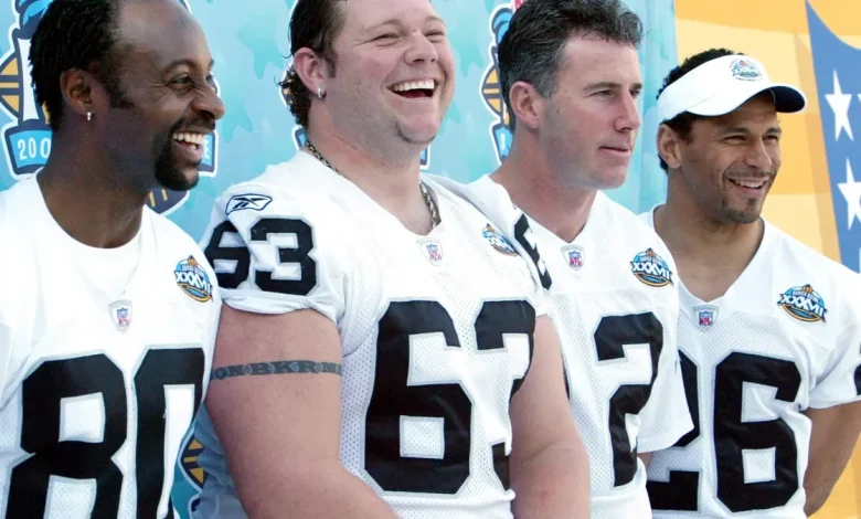 Barret Robbins, Raiders center who disappeared before Super Bowl, dies