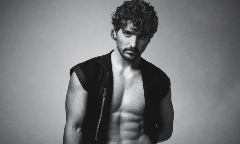 Benson Boone Bakes Up ‘Wanted Man’ Arena Tour