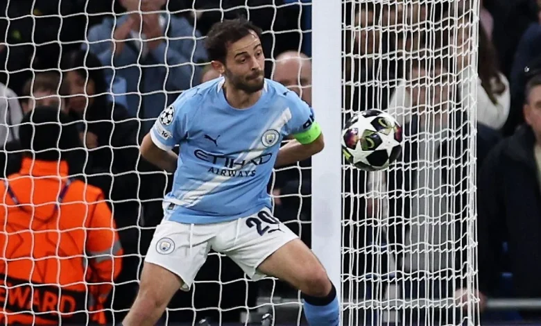 Bernardo Silva cometió un penal insólito, fue expulsado y le allanó el camino a Real Madrid