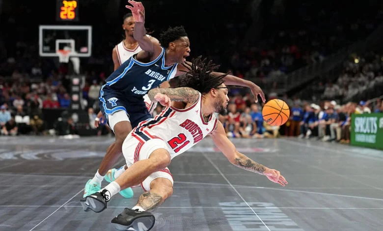 Big 12 ditches glass court for rest of tournament after player complaints, slipping