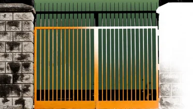 BlackRock, Blackstone Confront Withdrawals as Private Credit Redemptions Surge