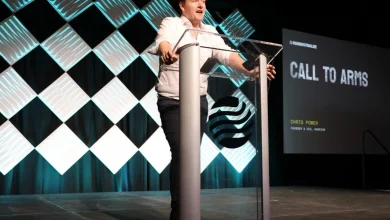 Blue-collar wages are headed for 'massive hyperinflation,' Hadrian CEO says